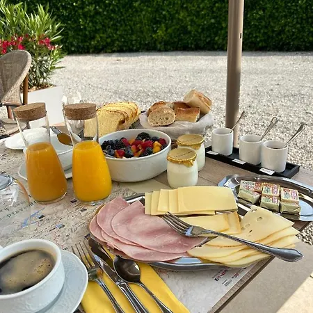 D'hôtes Alizé, Le Moulin De Prédelles Couette-café